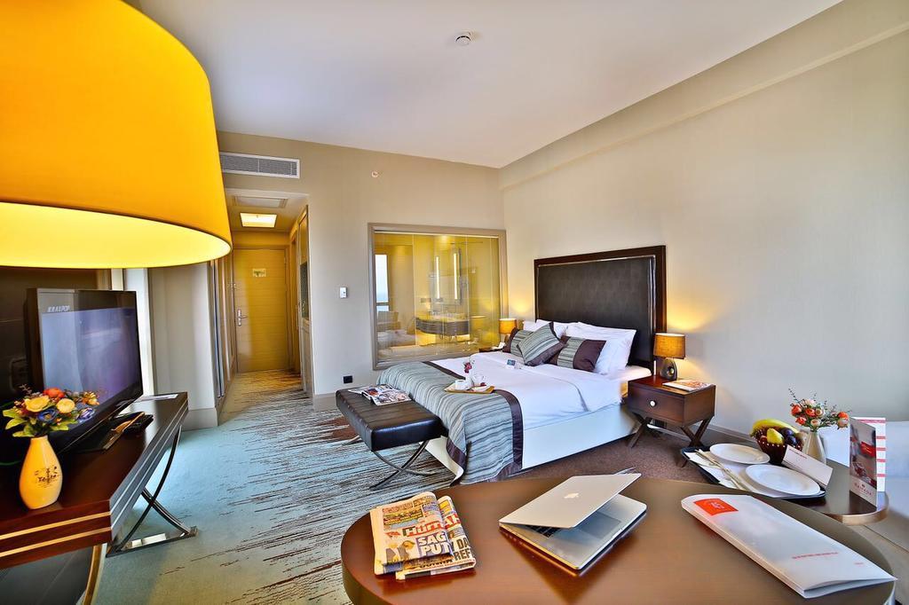 Готель Ramada By Wyndham Іскендерун Екстер'єр фото